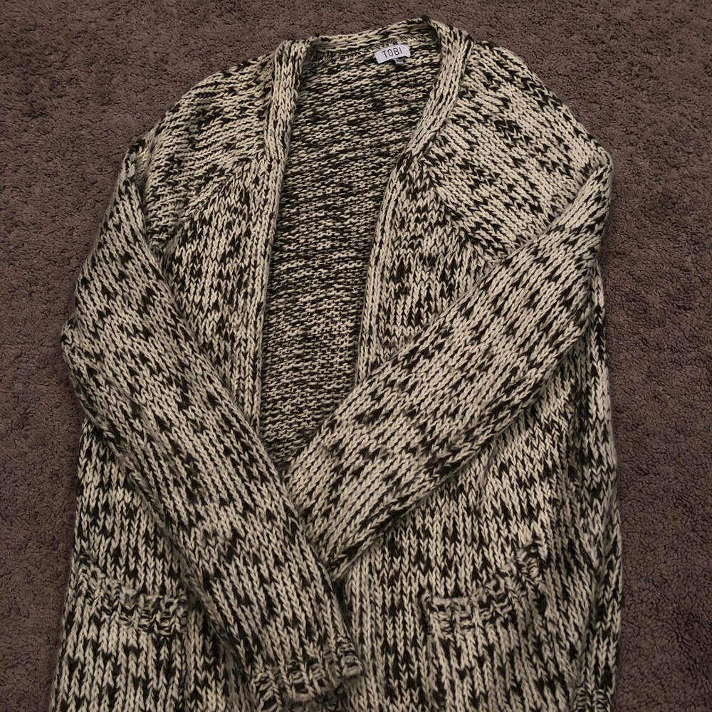 Cardigan- Army Green And Cream